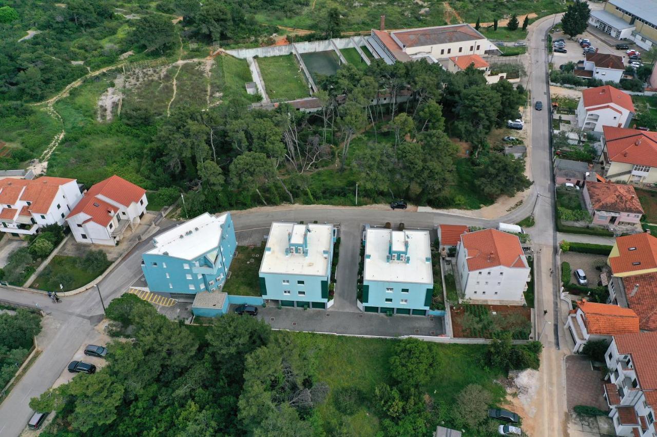 Appartamento Anchor Zara Esterno foto